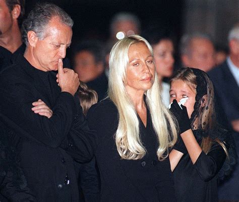 santo versace hijos|gianni versace funeral.